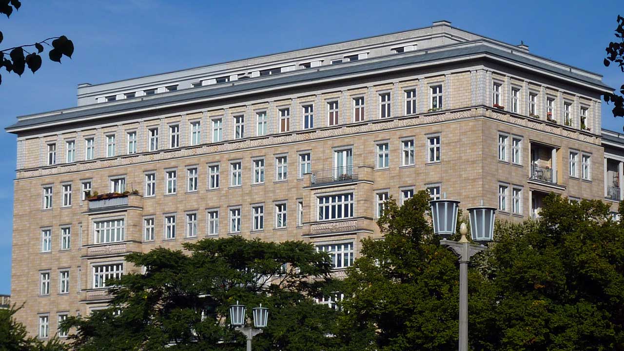Kiez Hostel Umgebung: Stalinbauten Frankfurter Allee